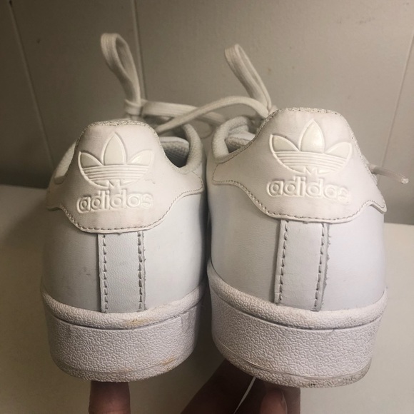 Superstar Foundation - Picture 3 of 4